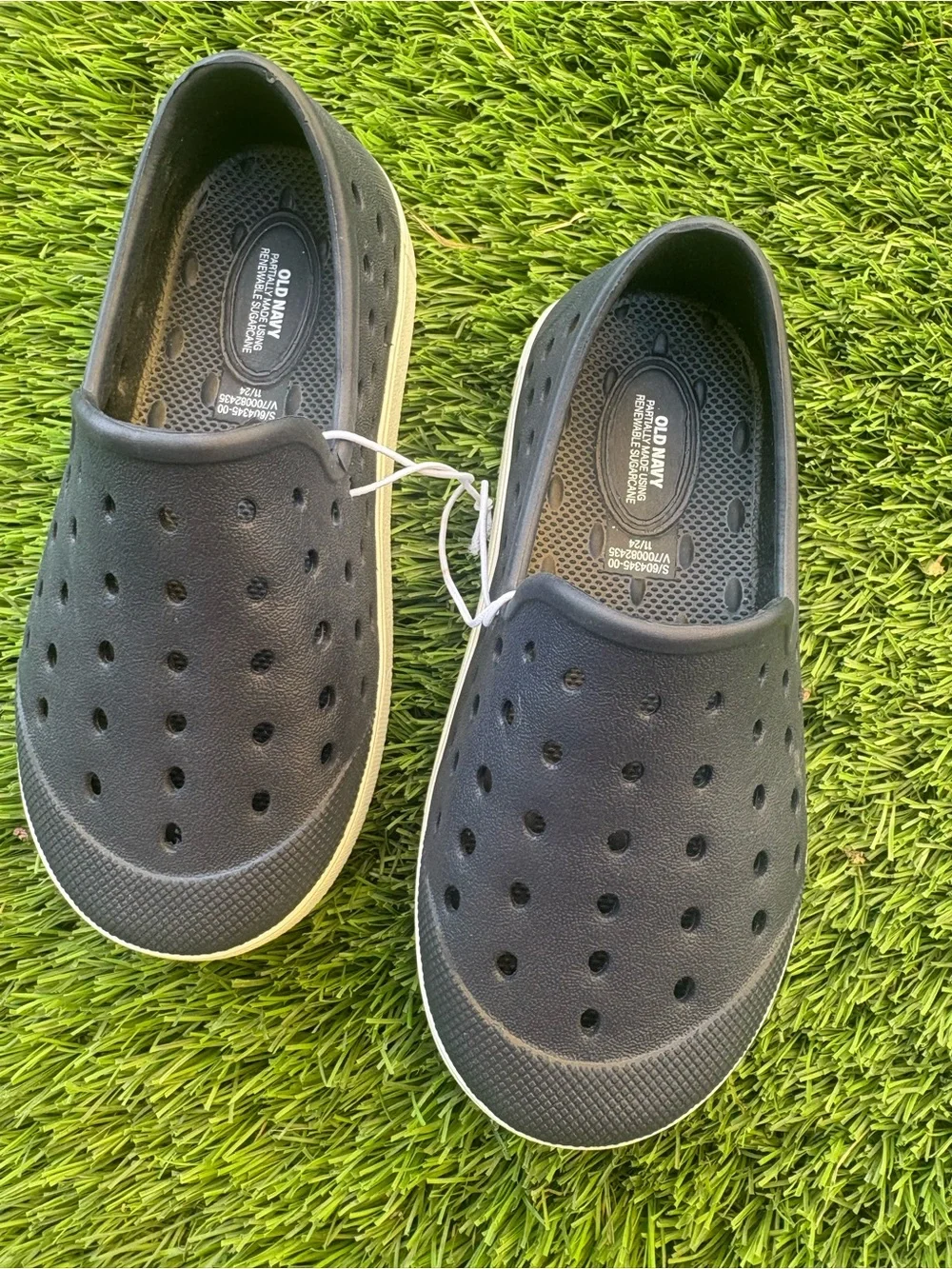 Old Navy Kids Black Slip-On Perforated Water Shoes